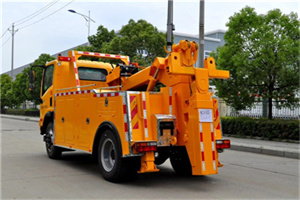 友好区高速路拖车费